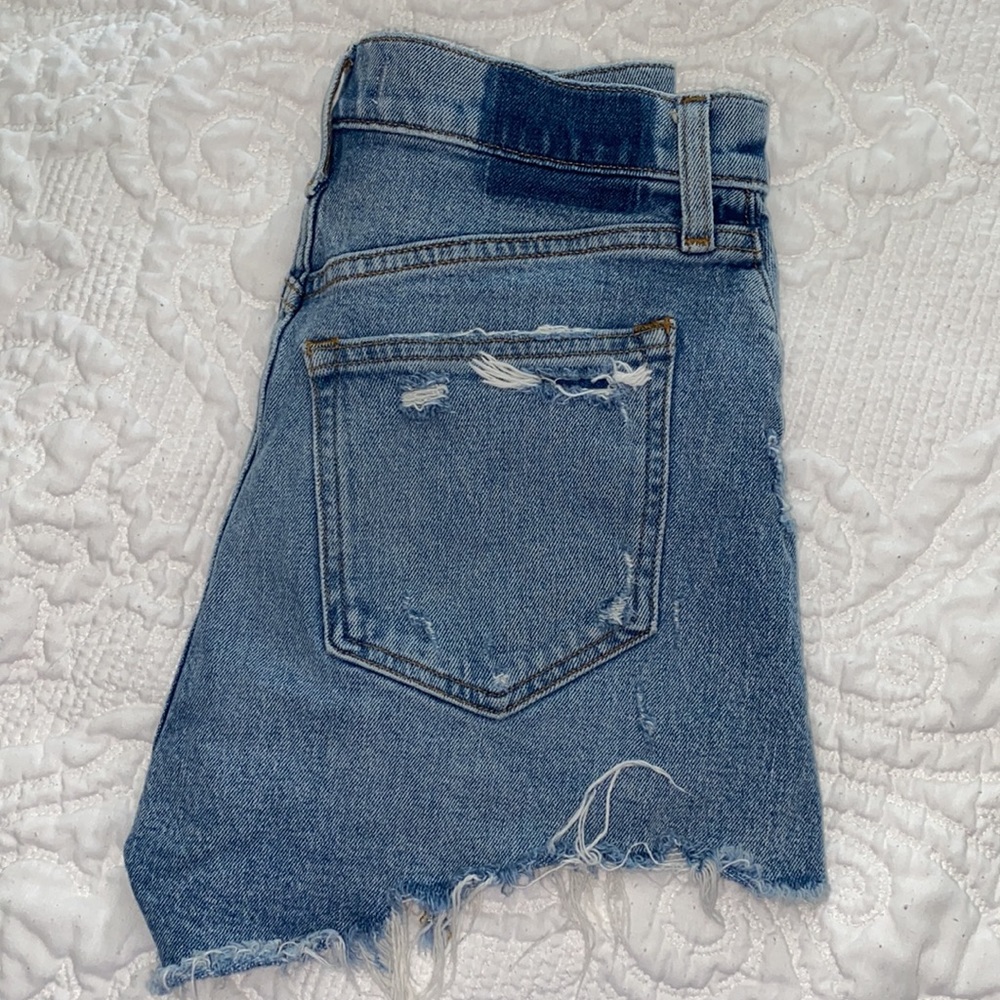 abercrombie and fitch high rise curve love short